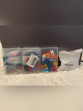 Colorful Plastic Shoelace Adapters - Great Deal